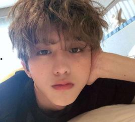 娱乐爆料黄旭熙是谁呀视频,娱乐爆料视频带你走近明星生活